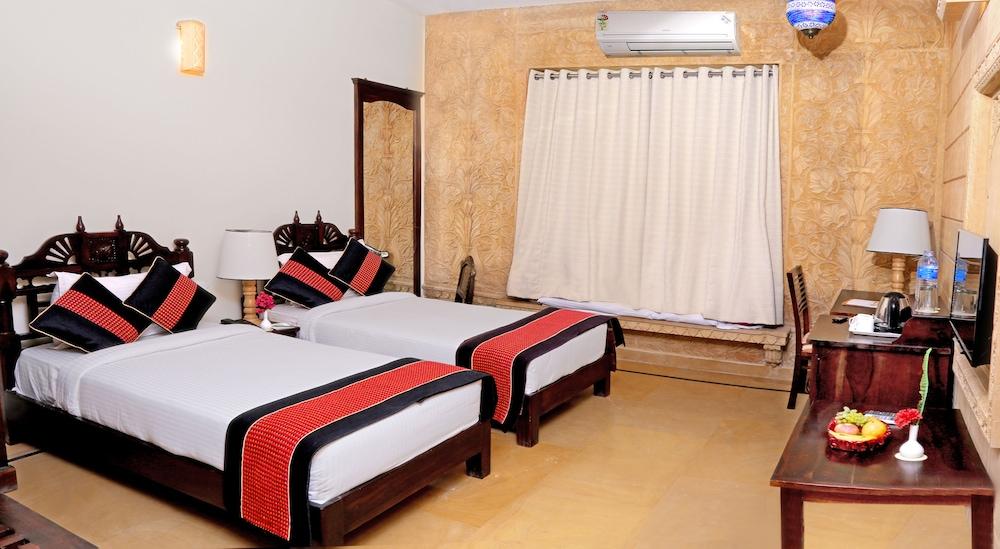 Hotel Golden Haveli Jaisalmer Bagian luar foto