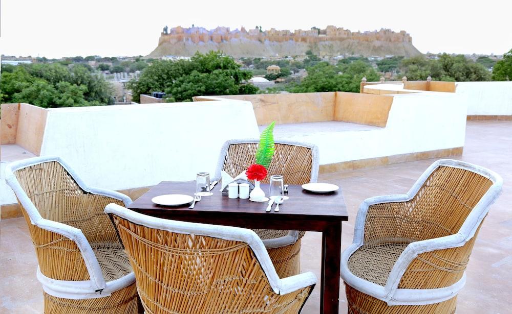 Hotel Golden Haveli Jaisalmer Bagian luar foto